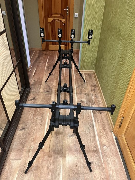 Род под Feima Carp NEO Giant Rod Pod трансформер на 4 удилища