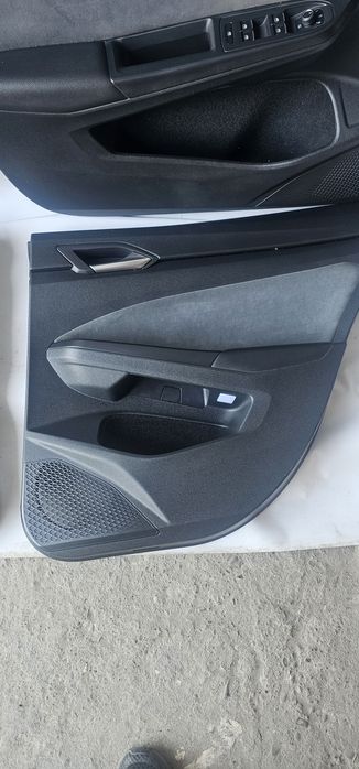Карта ,обшивка дверей Volkswagen  golf 8