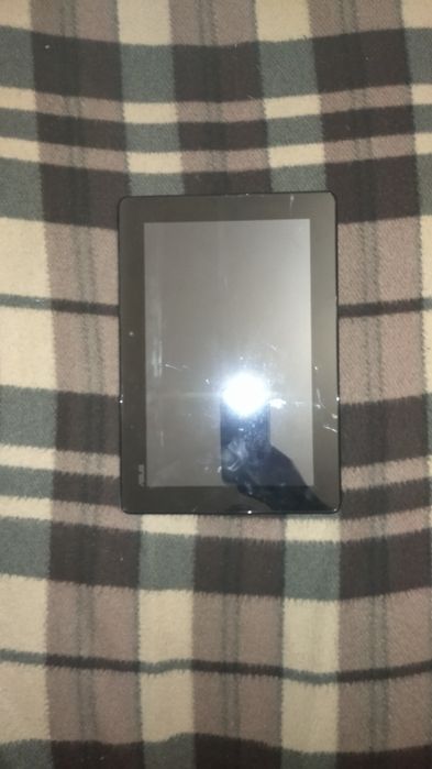 Продам Планшет Asus