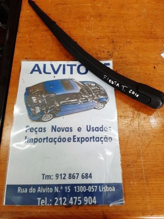 braço limpa vidro de trás Ford Fiesta 2010