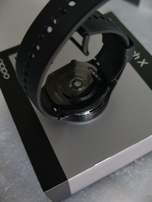 OPPO Watch X como novo