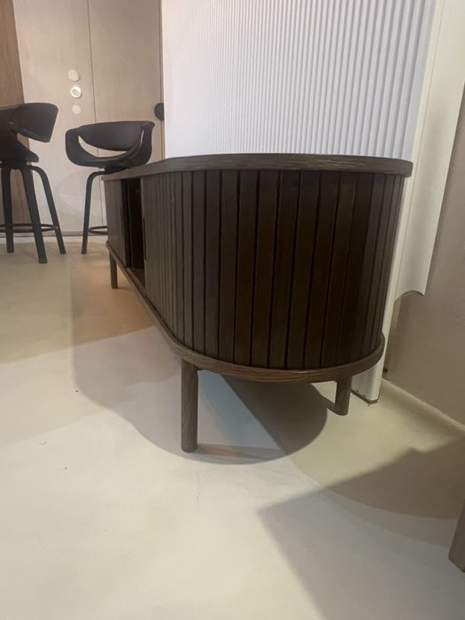 Szafka RTV LYNGVIG 160cm jysk, stan idealny