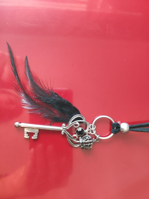 Colares com pingentes originais