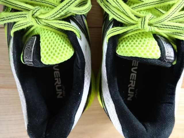 Buty SAUCONY TRIUMPH ISO 3 roz 42,5 Bieganie Sportowe