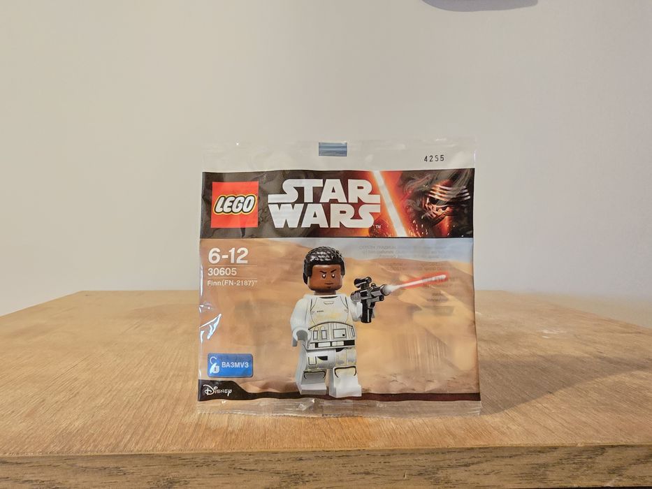 LEGO Star Wars 30605 Finn saszetka minifigurka klocki model wycofany
