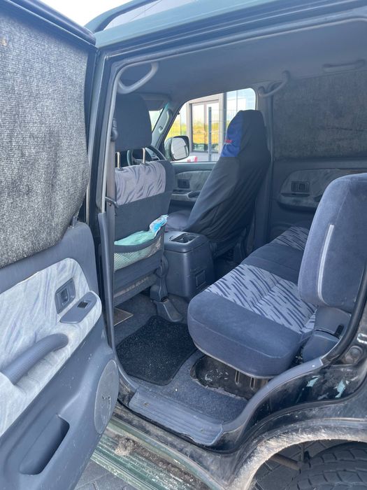 Toyota Land Cruiser Prado 90