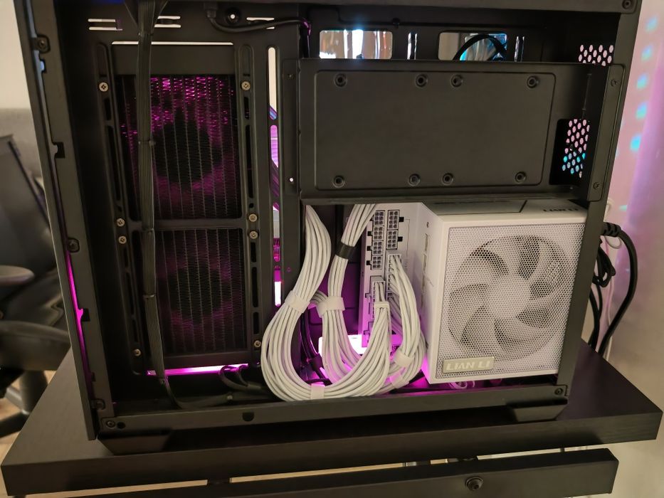 Komputer Intel Ultra 265K,  AMD RX 7800 XT , 1TB SSD NWME,  32GB DDR5 6000MHZ