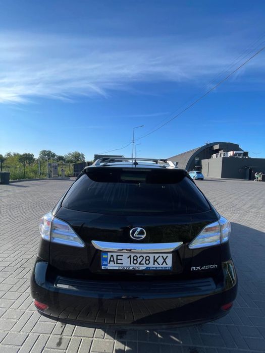 Продам  lexus 450 h