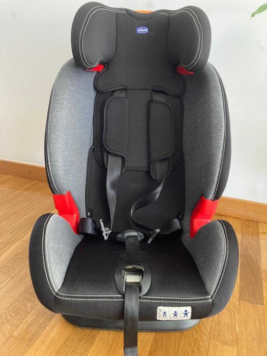 Cadeira Bebé Chicco AKITA
