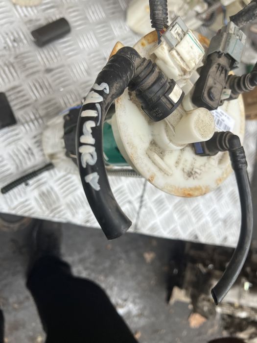 96827269 Saturn Vue II 2007 - 2010 Насос топливный 2008