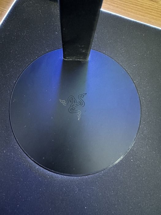 Razer Base Station v2 chroma