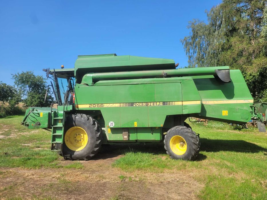 Kombajn John Deere 2066