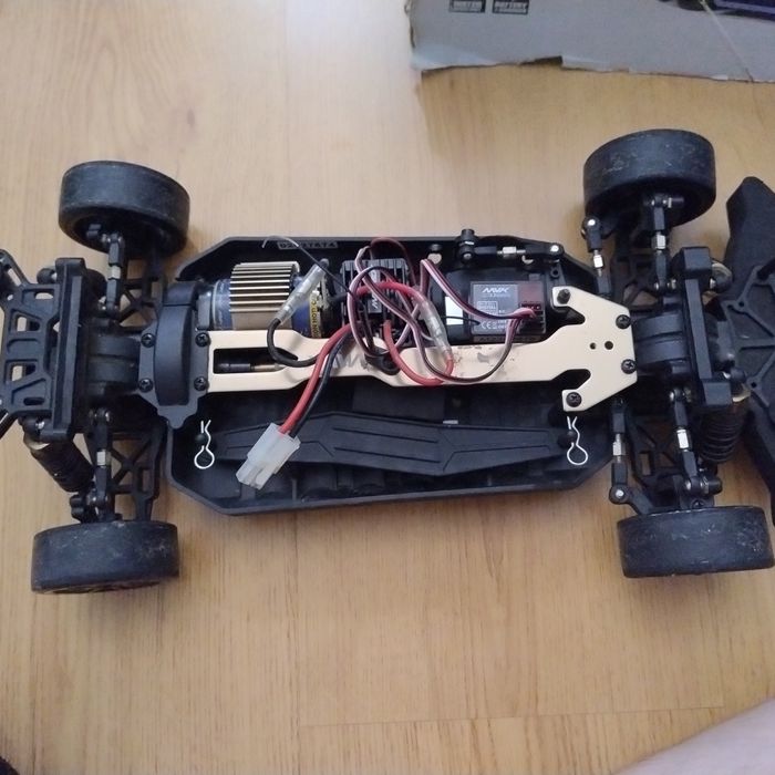 MEGA OKAZJA Zestaw modelarski 2 samochody RC