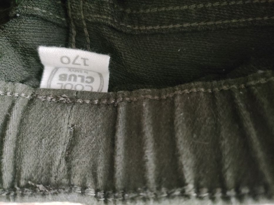 Chłopięce spodnie jeans