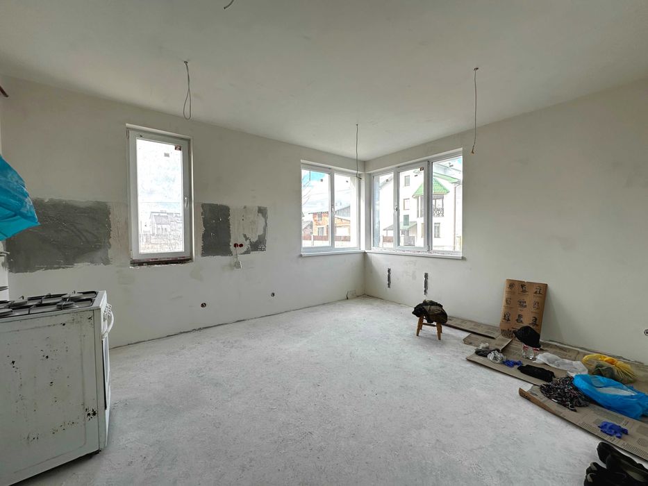 Продаж новозбудованого будинку