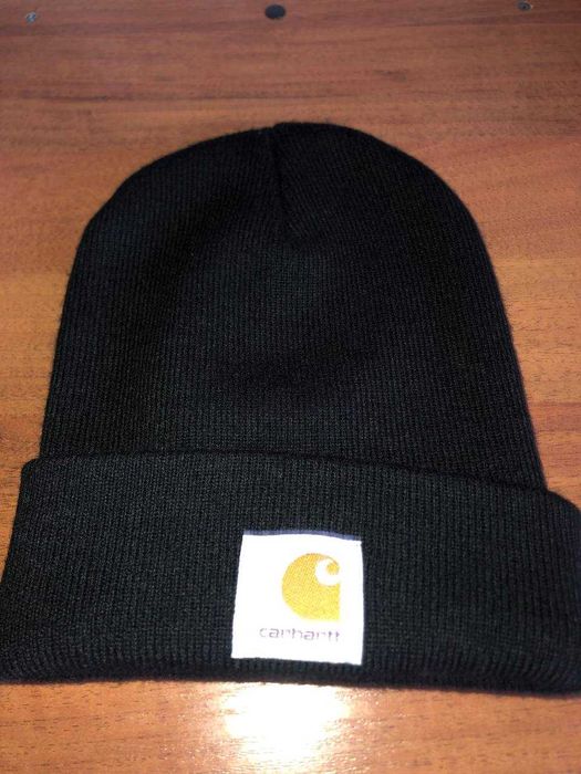 шапка Carhartt черная