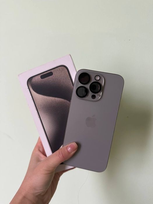 Продам iphone 15 pro 128 Ідеал 10/10