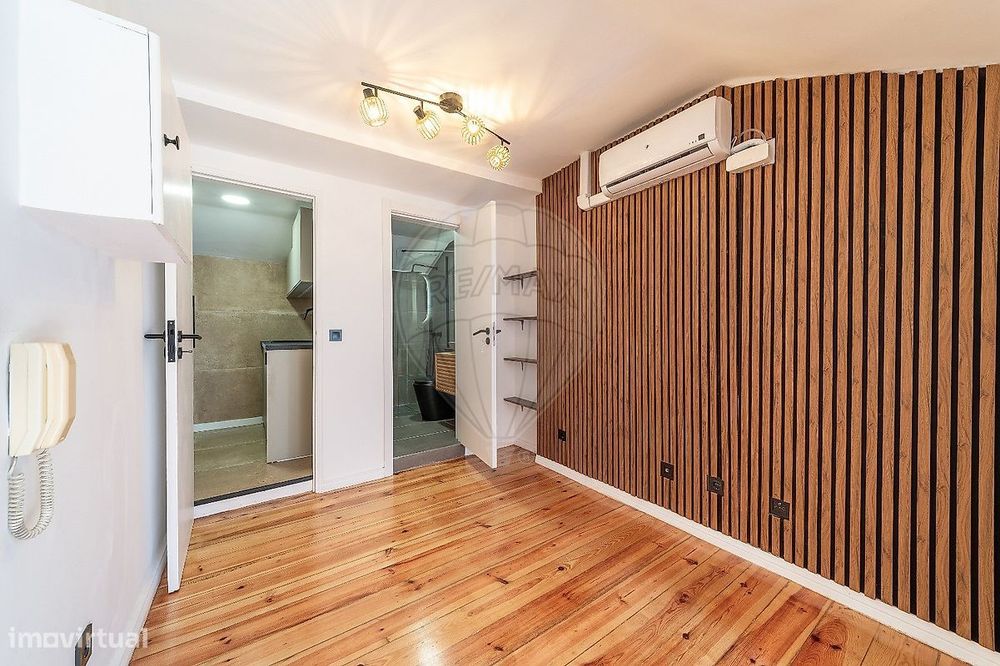 Apartamento T0 para venda — Santo António, Lisboa