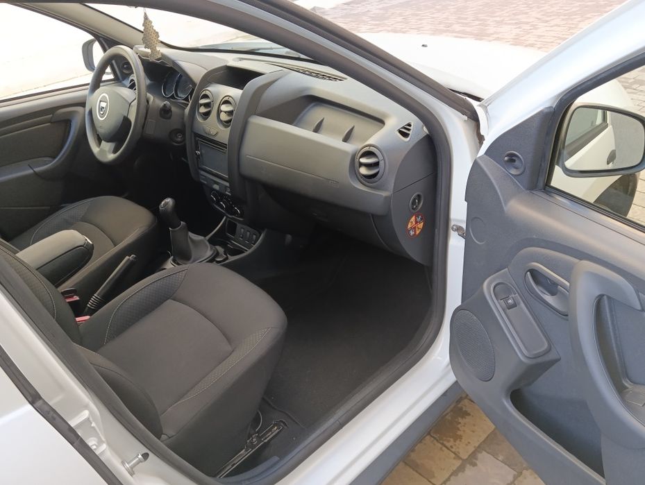 Свіжопригнаний Duster 2016. Дастер