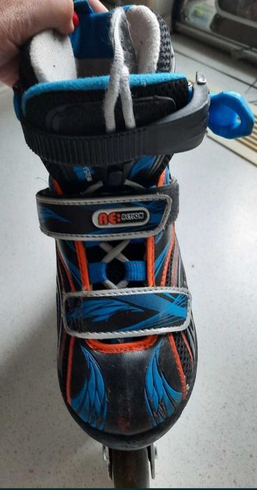 Роликовые коньки