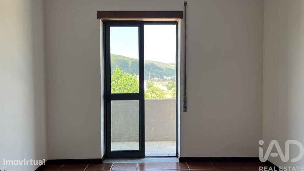 Apartamento T3 em Miranda do Corvo de 82,45 m2
