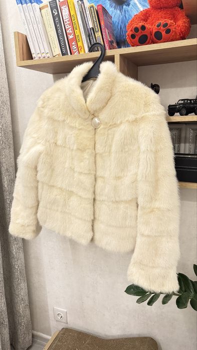 Шуба з норки. Норковая шуба. Норкова шуба. Шуба белая