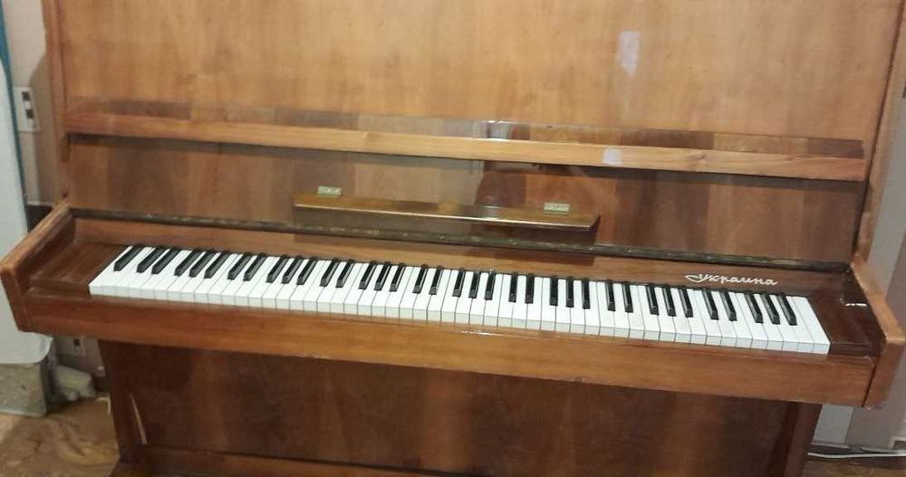 Продам фортепіано