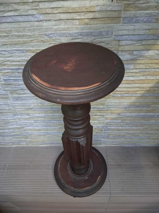 Vende-se Floreira em Madeira