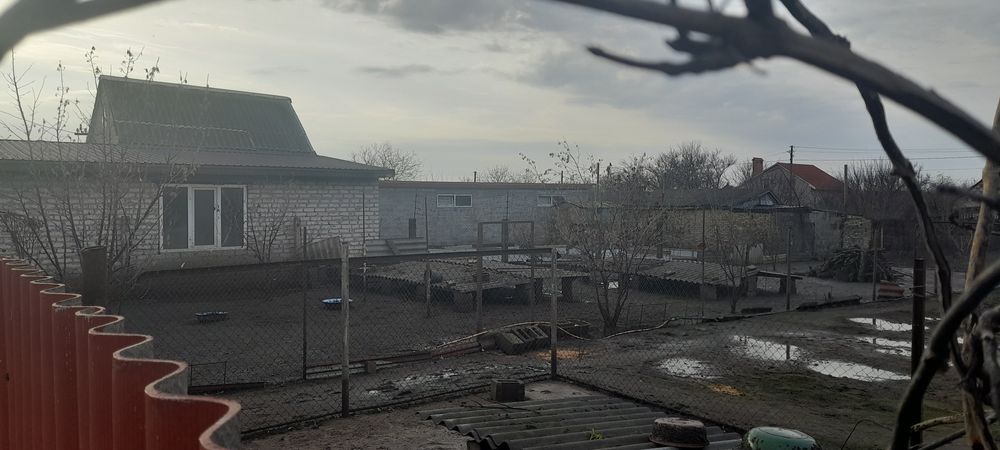 Сдам жильё в пригороде с хоз стоениями