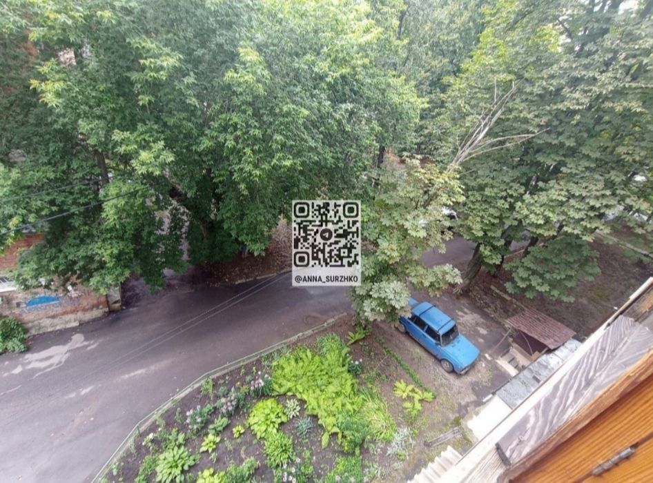 3 к  СТАЛИНКА  Пр. Науки  Павлово Поле, метро 23 августа, м Бот.сад   Центр  Срочно