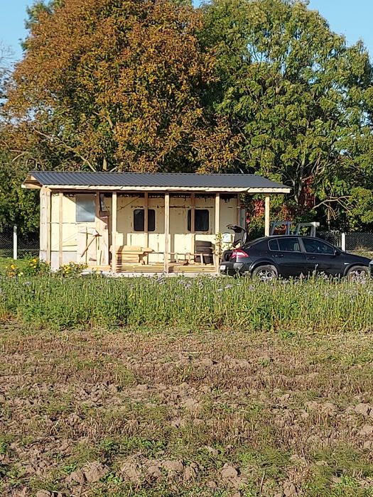 Цікава земельна ділянка під будівництво