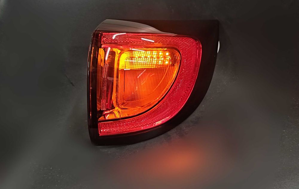 Konwersja przeróbka lamp USA Chrysler Pacifica Grand Voyager