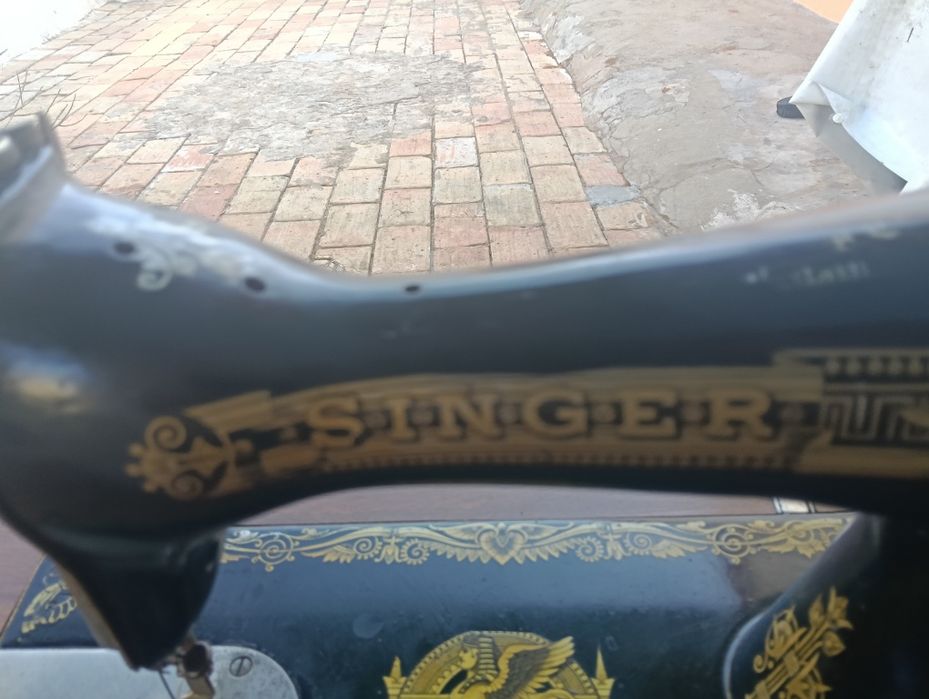 Máquina de costura antiga