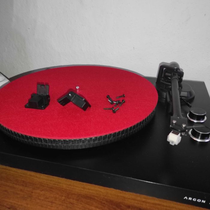 Gramofon Argon- Audio