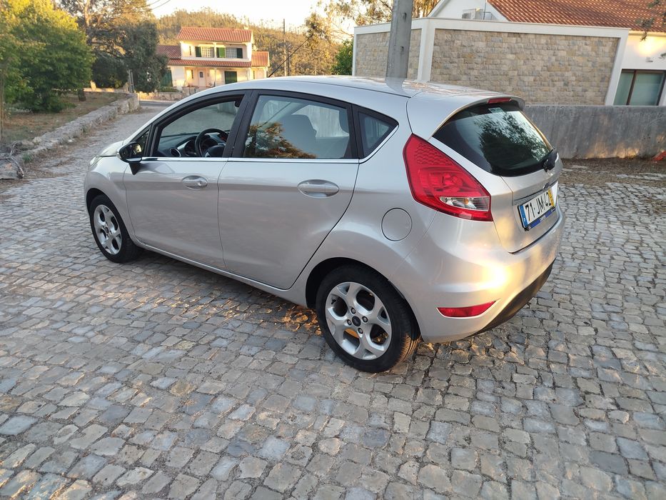 Ford Fiesta 1.25  38000 mil km — photo 4