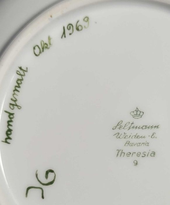 Misa obiadowa ręcznie zdobiona