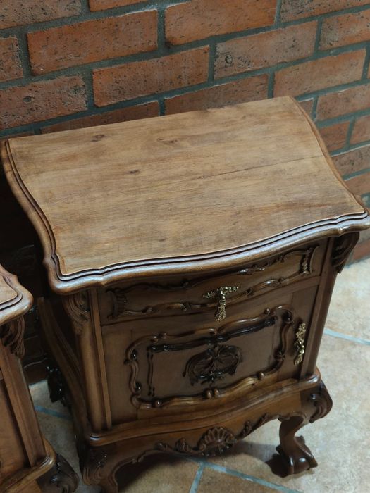 Par de mesa de cabeceira d. João v