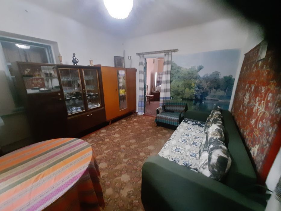 Цегляний будинок 4 кімнати вул.Поділ поруч річка