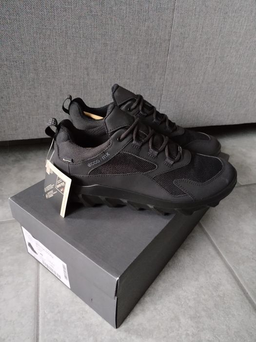 Buty sneakersy trekkingowe męskie Ecco r. 40 kolor czarny nowe wodoodp