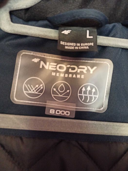 Kurtka lekko ocieplana 4f granat