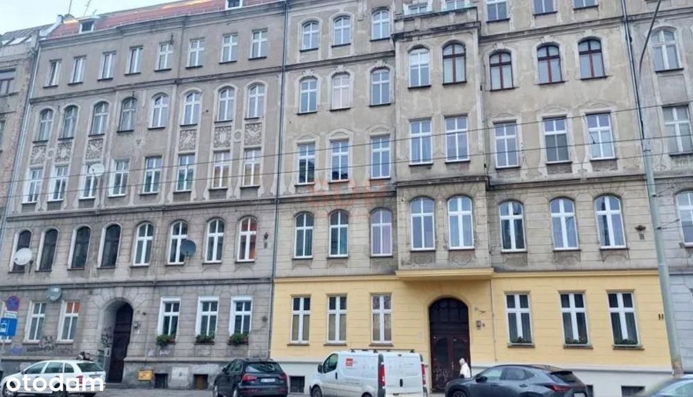 Kamienica | 120 m2| 4 pokoje | 1. piętro | balkon |
