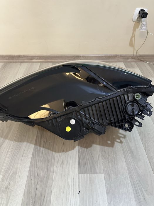 Фара Volvo EX90 Full led