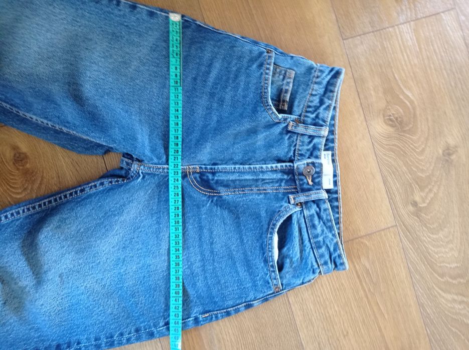Dżinsy jeansy Bershka rozm. XS jak nowe