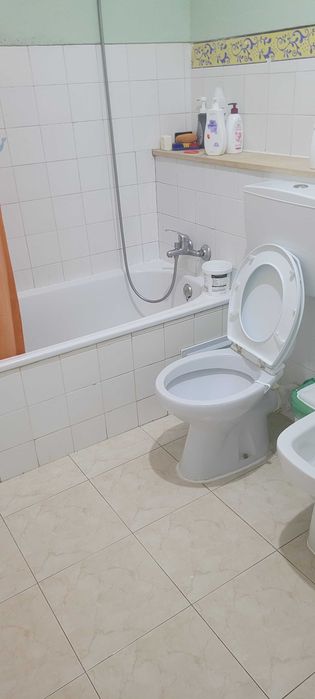 Vende-se T2  (3 assoalhadas) em Massamá
