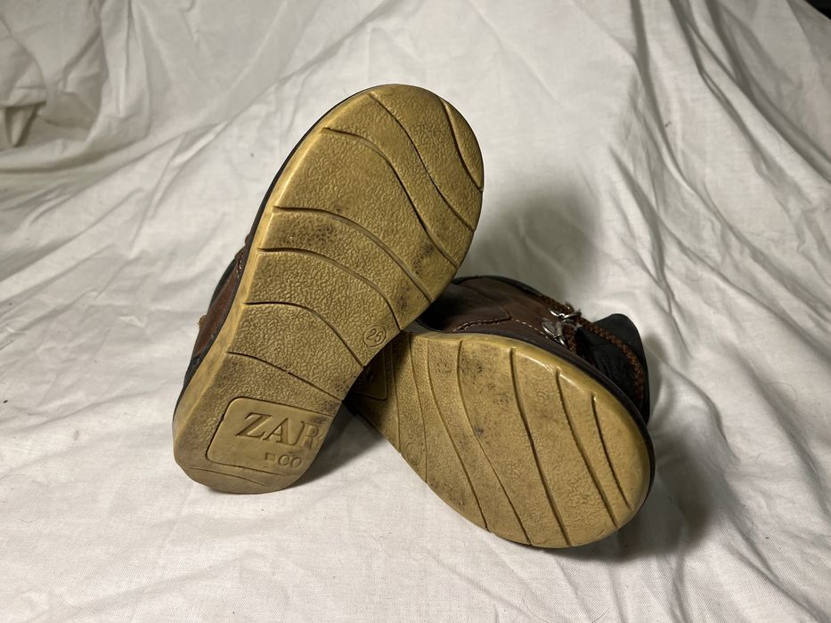 Botas Zara criança - 26