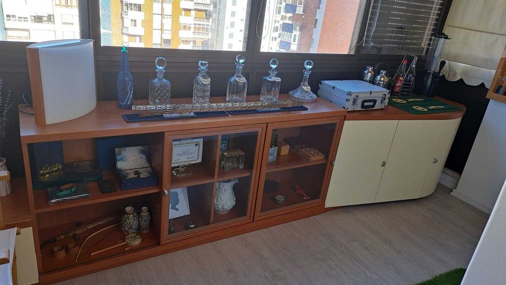 movei decoraçao e BAR