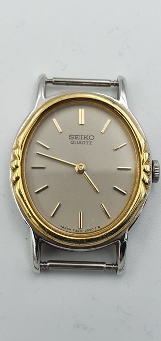 Vintage Seiko Quartz Bicolor Silver + Gold - Made in Japan