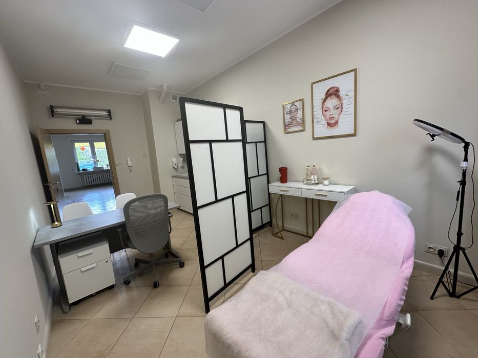 Gabinet medyczny / kosmetyczny / masażu w przychodni do wynajecia