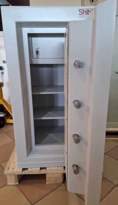 Sejf kasa pancerna Shibas 930 kg, IV klasa, dwa zamki