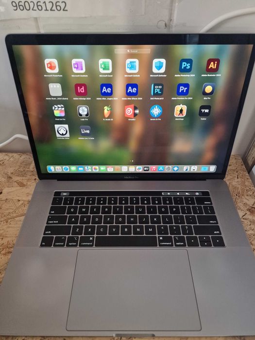 MacBook Pro TOUCH BAR 15 pol 2018 16gb ram